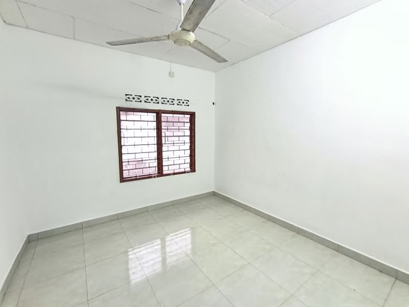 Rumah Teres 2 Tingkat untuk Disewa di Taman Chai Leng (Perai) - Chris Huah - Interior - PropertyGuru.com.my
