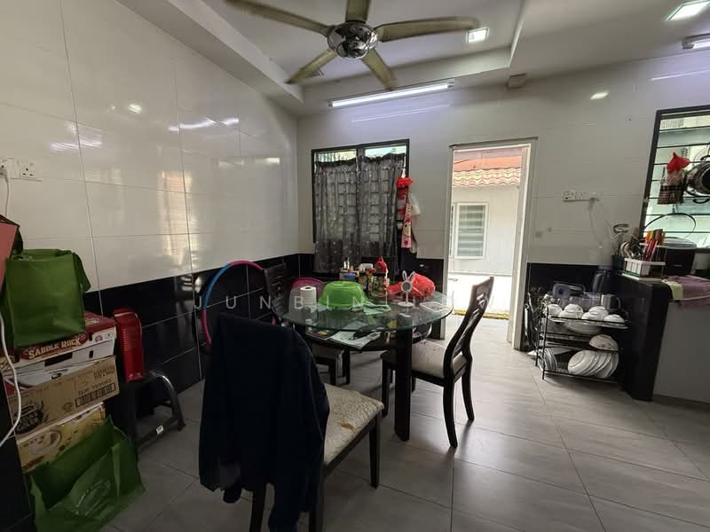 2-storey Terraced House for Sale in BANDAR PUCHONG JAYA (Puchong) - Junbin Low - Dining Room - PropertyGuru.com.my