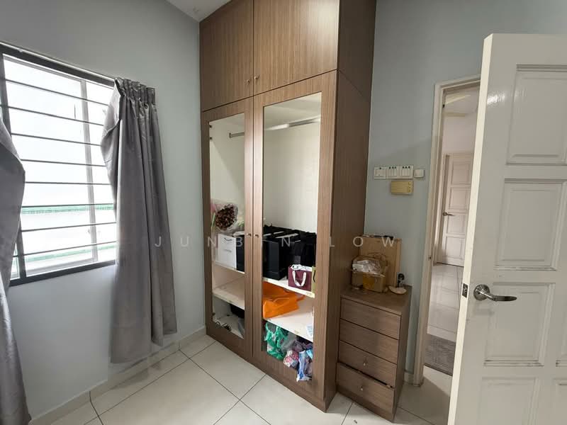 2-storey Terraced House for Sale in BANDAR PUCHONG JAYA (Puchong) - Junbin Low - Bedroom - PropertyGuru.com.my