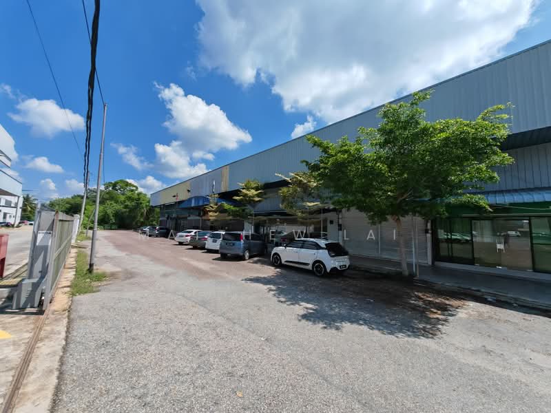 Warehouse for Sale in Temerloh (Pahang) - Matthew Lai - Exterior - PropertyGuru.com.my
