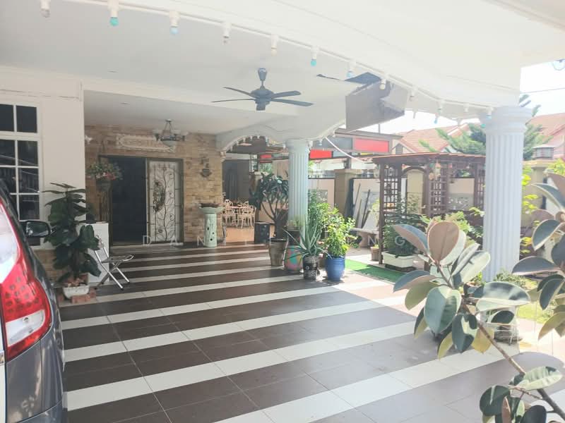 1-storey Terraced House for Sale in Taman Puteri Wangsa (Ulu Tiram) - Daniel Yong - Exterior - PropertyGuru.com.my