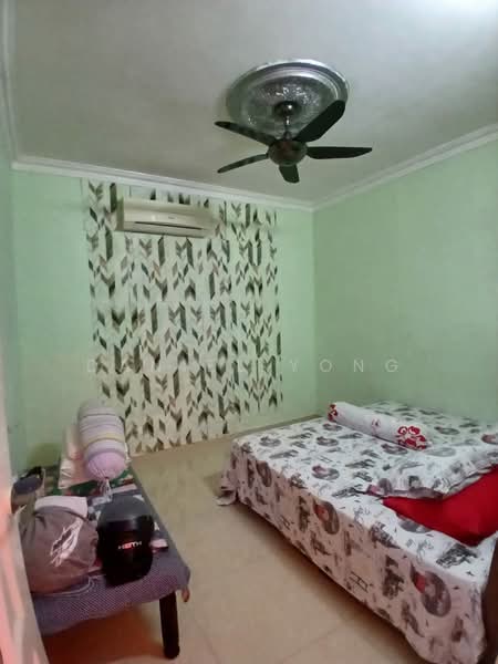 1-storey Terraced House for Sale in Taman Puteri Wangsa (Ulu Tiram) - Daniel Yong - Bedroom - PropertyGuru.com.my