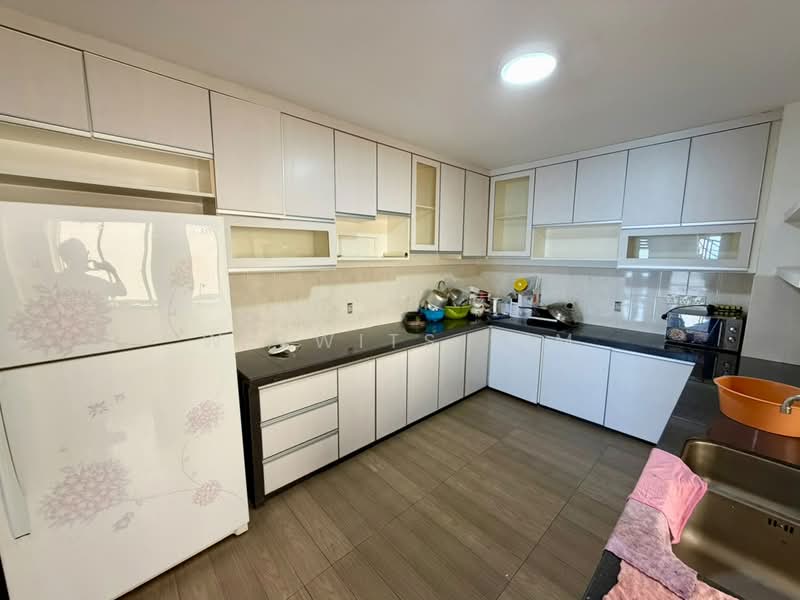 Condominium for Rent at Putra Marine Resort - Welwits Sim - Kitchen - PropertyGuru.com.my