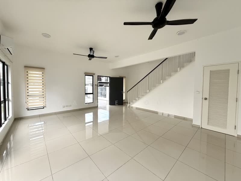 2-storey Terraced House for Rent in Setia Utama (Setia Alam) - GABRIEL GOH - Living Room - PropertyGuru.com.my
