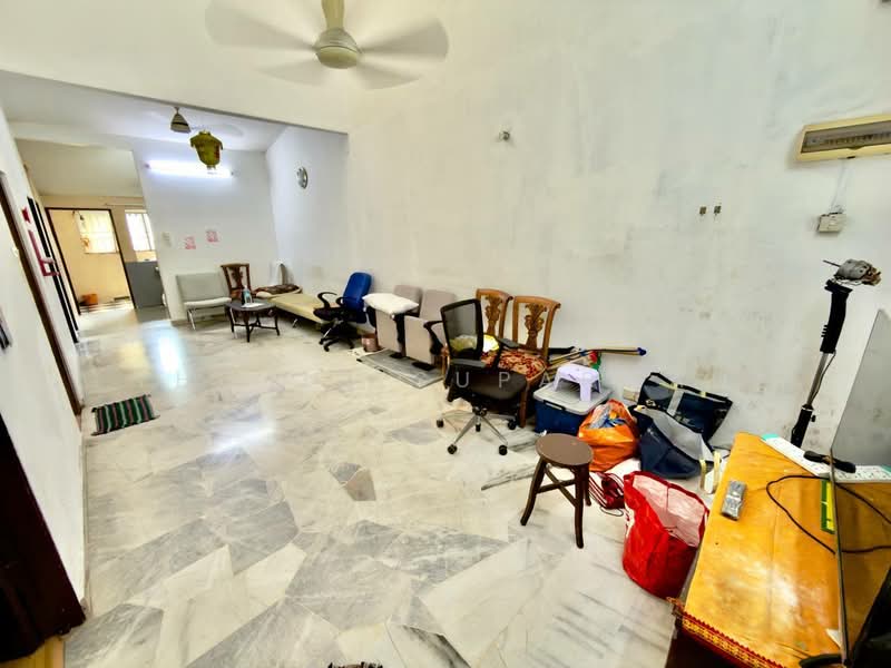 Rumah Teres 1 Tingkat untuk Dijual di Jalan Klang Lama (Old Klang Road) (Kuala Lumpur) - Thoriq Suparman - Living Room - PropertyGuru.com.my