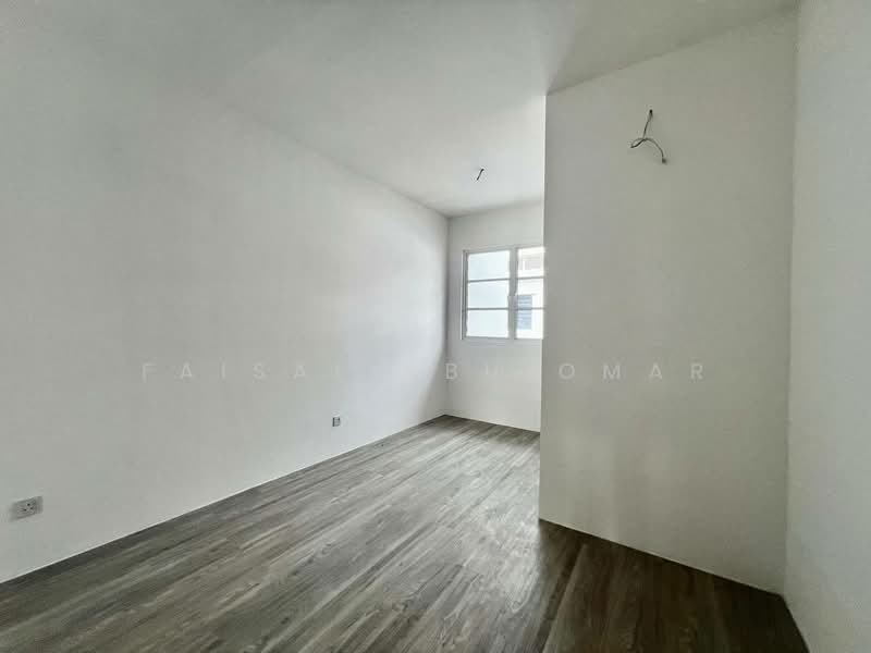 2-storey Terraced House for Sale in Bandar Country Homes (Rawang) - Faisal Abu Omar - Interior - PropertyGuru.com.my