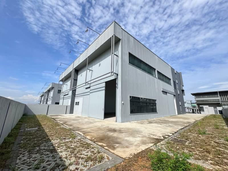 Kilang untuk Disewa di Elmina Gardens (Sungai Buloh) - Jun How - Exterior - PropertyGuru.com.my