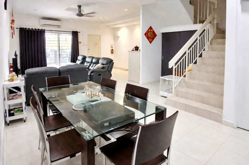 Terraced House for Sale in Puchong (Selangor) - MEI JIUN CHEW - Living Room - PropertyGuru.com.my