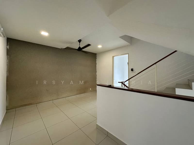 3-storey Terraced House for Rent in Bukit Rahman Putra (Sungai Buloh) - Irsyam Sjatria - PropertyGuru.com.my