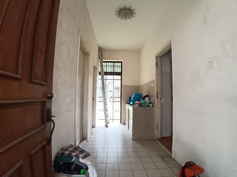 Bungalow for Sale in Leisure Farm (Gelang Patah) - Rachel See - Corridor - PropertyGuru.com.my
