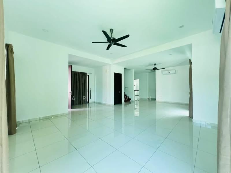 Semi-Detached House for Rent in Cyberjaya (Selangor) - Jared Wong - Living Room - PropertyGuru.com.my