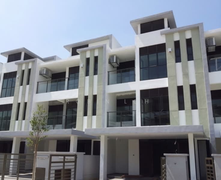 2.5-storey Terraced House for Sale in Subang Heights (Subang Jaya) - Robin Loh - PropertyGuru.com.my