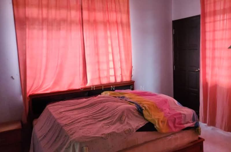 2-storey Terraced House for Sale in Taman Seri Selendang (Batu Berendam) - CHIN FN - Bedroom - PropertyGuru.com.my