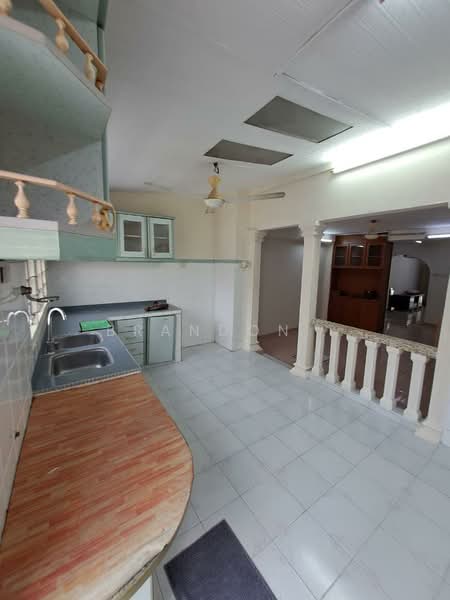 2-storey Terraced House for Sale in Taman Melawati (Ulu Kelang) - Brandon . - Kitchen - PropertyGuru.com.my