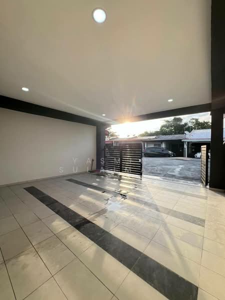 Terraced House for Sale in Taman Desa Rhu (Sikamat) - Yasmin Sulaiman - Exterior - PropertyGuru.com.my