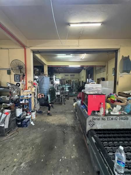 Kilang untuk Dijual di Taman Desa Idaman (Senai) - Kavin Tan - Interior - PropertyGuru.com.my