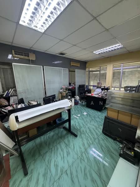 Kilang untuk Dijual di Taman Desa Idaman (Senai) - Kavin Tan - Interior - PropertyGuru.com.my