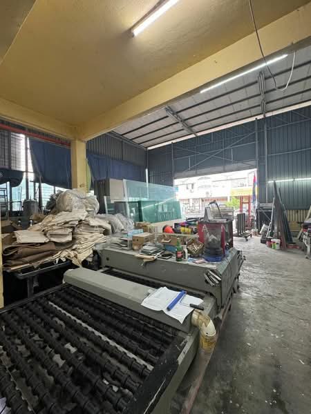 Kilang untuk Dijual di Taman Desa Idaman (Senai) - Kavin Tan - Interior - PropertyGuru.com.my
