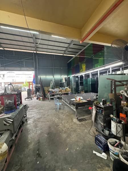 Kilang untuk Dijual di Taman Desa Idaman (Senai) - Kavin Tan - Interior - PropertyGuru.com.my