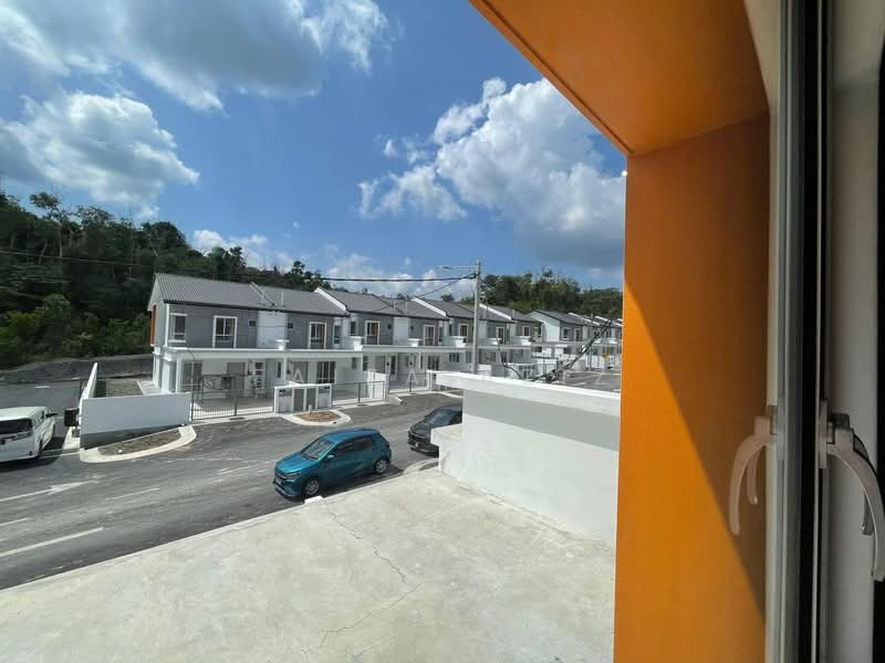 Rumah Teres untuk Dijual di Rawang (Selangor) - Faiza Aziz - Exterior - PropertyGuru.com.my