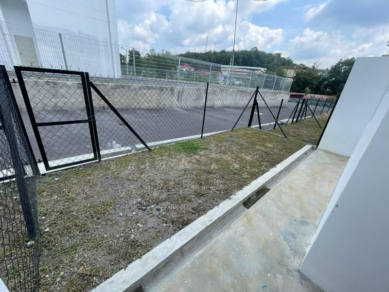 Rumah Teres untuk Dijual di Rawang (Selangor) - Faiza Aziz - Exterior - PropertyGuru.com.my