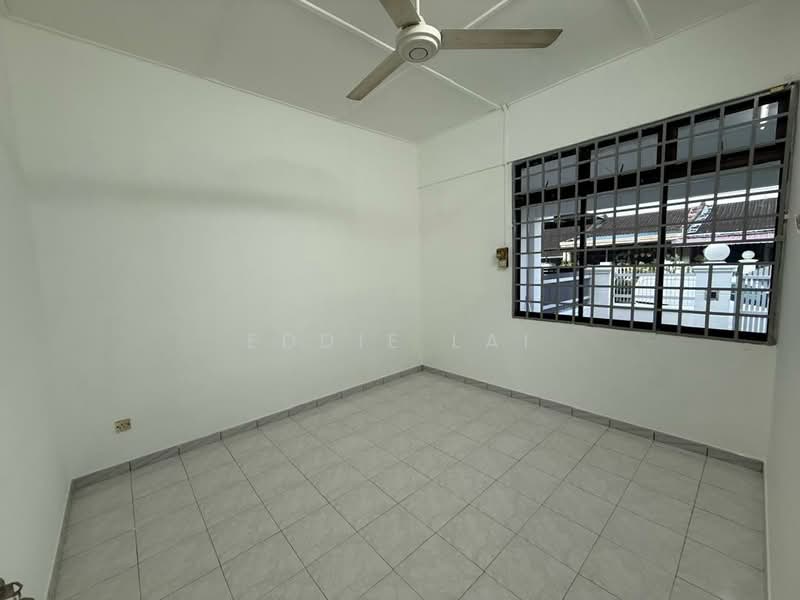 1-storey Terraced House for Sale in Taman Johor Jaya (Johor Bahru) - Eddie Lai - PropertyGuru.com.my