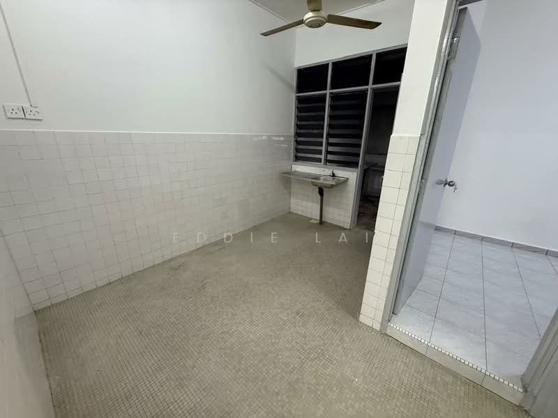 1-storey Terraced House for Sale in Taman Johor Jaya (Johor Bahru) - Eddie Lai - PropertyGuru.com.my