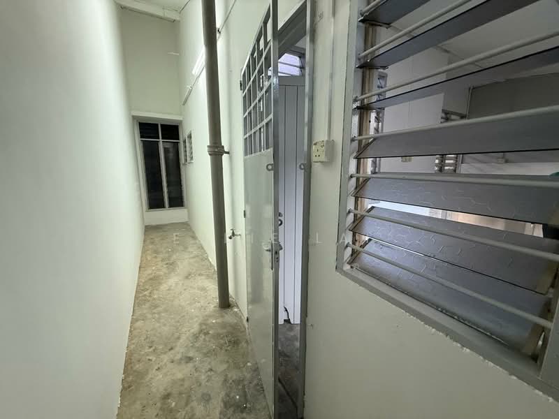 1-storey Terraced House for Sale in Taman Johor Jaya (Johor Bahru) - Eddie Lai - PropertyGuru.com.my