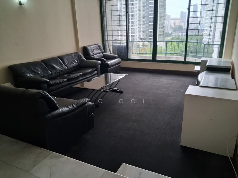 Kondominium untuk Dijual di Spring Villa Condominium - CC Ooi - Living Room - PropertyGuru.com.my