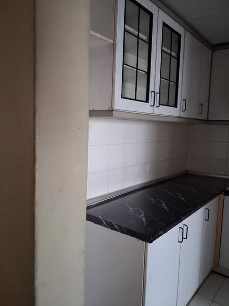 Kondominium untuk Dijual di Spring Villa Condominium - CC Ooi - Kitchen - PropertyGuru.com.my