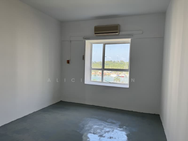 Condominium for Sale at Bay View Villas - Alicia Chan - Master Bedroom - PropertyGuru.com.my