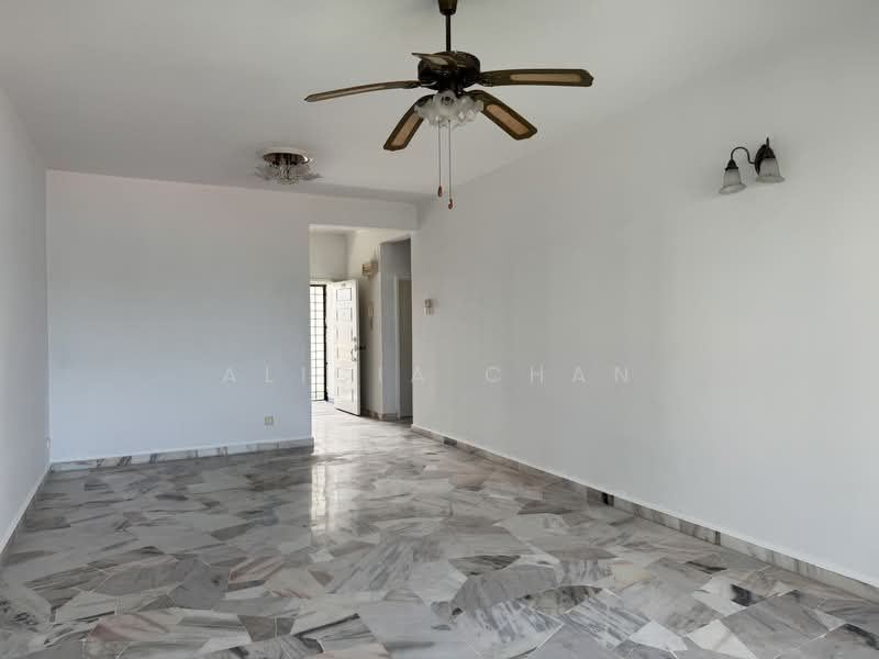 Condominium for Sale at Bay View Villas - Alicia Chan - Living Room - PropertyGuru.com.my