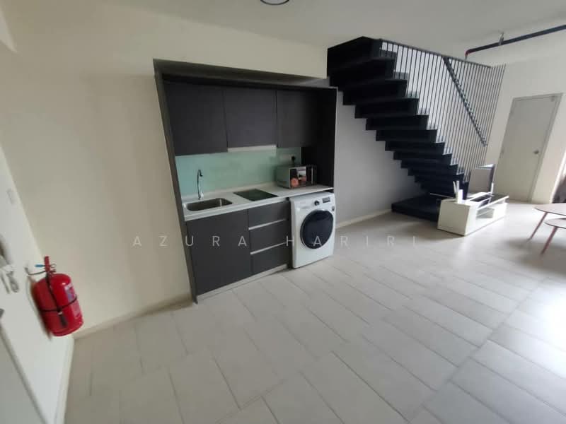 Servis Apartment untuk Dijual di Tamarind Suites - Azura Hariri - Kitchen - PropertyGuru.com.my