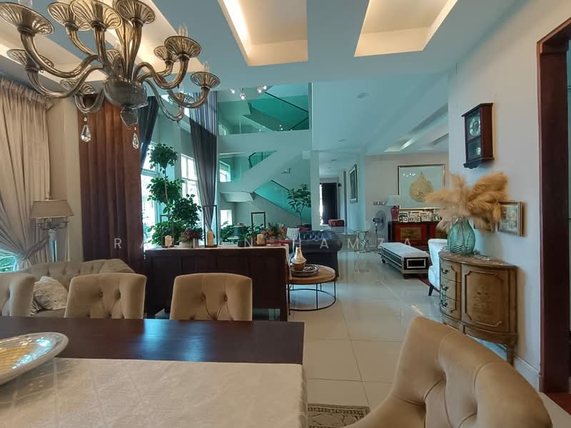 Rumah Banglo untuk Dijual di Kuang (Selangor) - Razlan Hamzah - Living Room - PropertyGuru.com.my