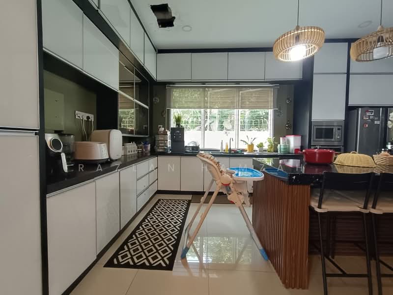 Rumah Banglo untuk Dijual di Kuang (Selangor) - Razlan Hamzah - Kitchen - PropertyGuru.com.my