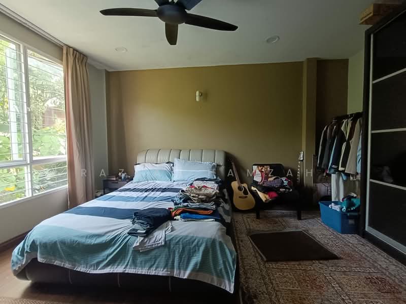 Rumah Banglo untuk Dijual di Kuang (Selangor) - Razlan Hamzah - Bedroom - PropertyGuru.com.my