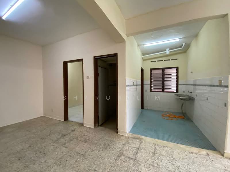Pangsapuri untuk Disewa di Subang Perdana Goodyear Court 10 - Sharon Lim - livingroom - PropertyGuru.com.my