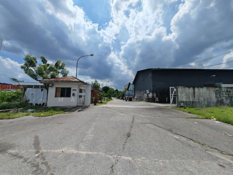 Warehouse for Sale in Semenyih (Selangor) - Matthew Lai - Exterior - PropertyGuru.com.my