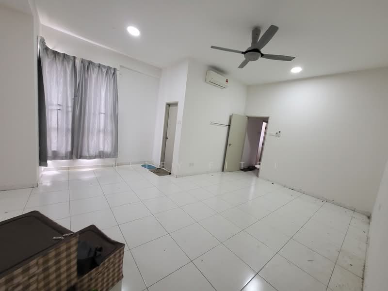 2-storey Terraced House for Sale in Bandar Tasik Puteri (Rawang) - Liliey Fitri - Living Room - PropertyGuru.com.my