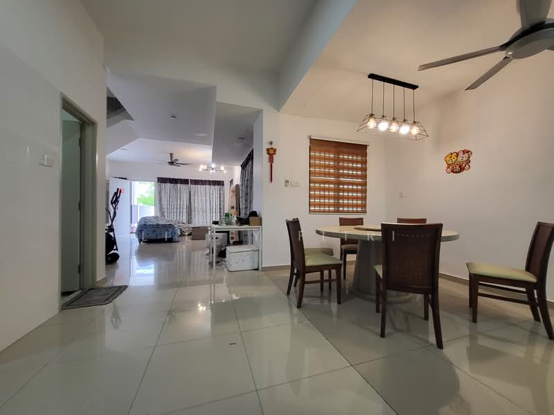 2-storey Terraced House for Sale in Bandar Tasik Puteri (Rawang) - Liliey Fitri - Dining Room - PropertyGuru.com.my
