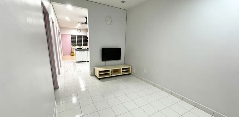 1-storey Terraced House for Sale in Taman Pelangi Semenyih (Semenyih) - Wan Nurani - PropertyGuru.com.my