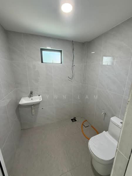 Bungalow for Sale in Taman Kebun Teh (Johor Bahru) - Elynn Lam - Bathroom - PropertyGuru.com.my
