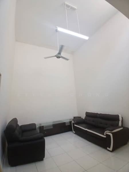 2-storey Terraced House for Rent in Shah Alam (Selangor) - Serene Chong - Living Room - PropertyGuru.com.my