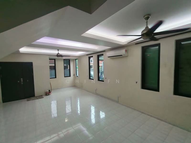 2-storey Terraced House for Sale in Taman Seri Selendang (Batu Berendam) - CHIN FN - Living Room - PropertyGuru.com.my