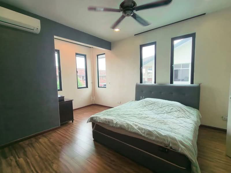 2-storey Terraced House for Sale in Taman Seri Selendang (Batu Berendam) - CHIN FN - Bedroom - PropertyGuru.com.my