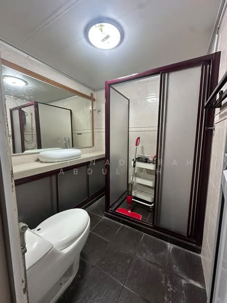 Rumah Teres 1 Tingkat untuk Disewa di Ampang Jaya (Ampang) - Siti Nadzirah Abdullah - Bathroom - PropertyGuru.com.my