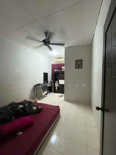 Rumah Teres 2 Tingkat untuk Dijual di Klang (Selangor) - Jimmy Tan - Bedroom - PropertyGuru.com.my