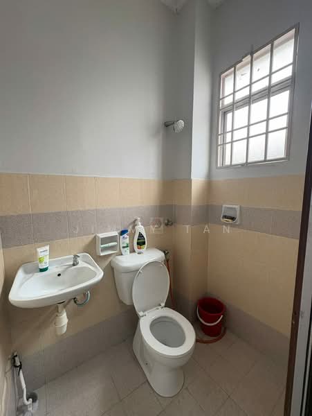 Rumah Teres 2 Tingkat untuk Dijual di Klang (Selangor) - Jimmy Tan - Bathroom - PropertyGuru.com.my