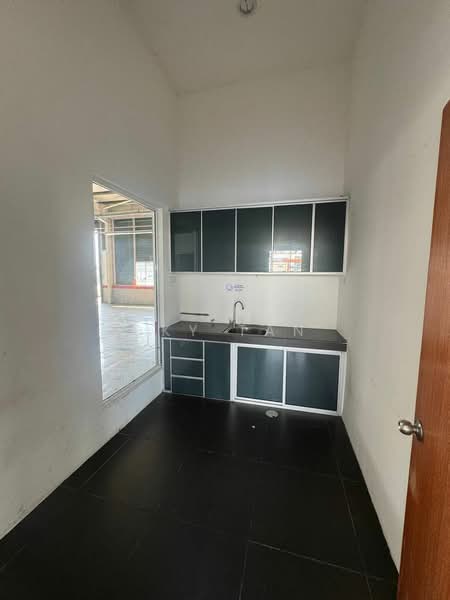 Retail Space for Rent in Plentong (Johor) - Sky Tan - Interior - PropertyGuru.com.my