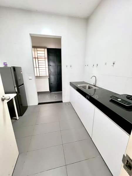 Rumah Teres 2 Tingkat untuk Disewa di Johor Bahru (Johor) - Tracy Ong - Kitchen - PropertyGuru.com.my